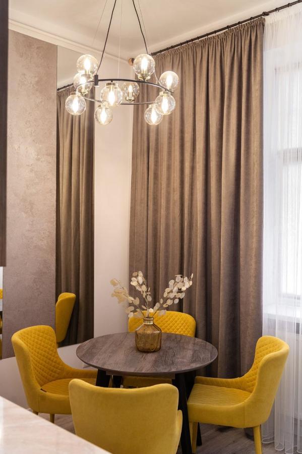 Avangard Franko* Art Apartment Lviv Exterior foto